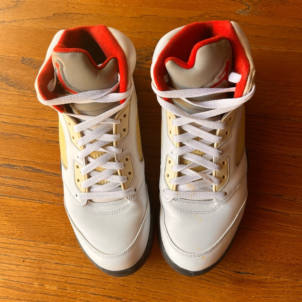 Jordan 5 Retro - Picture 2 of 5